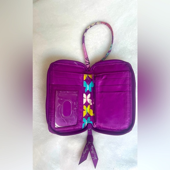 👛Vera Bradley Violet Wristlet Wallet - Picture 1 of 3